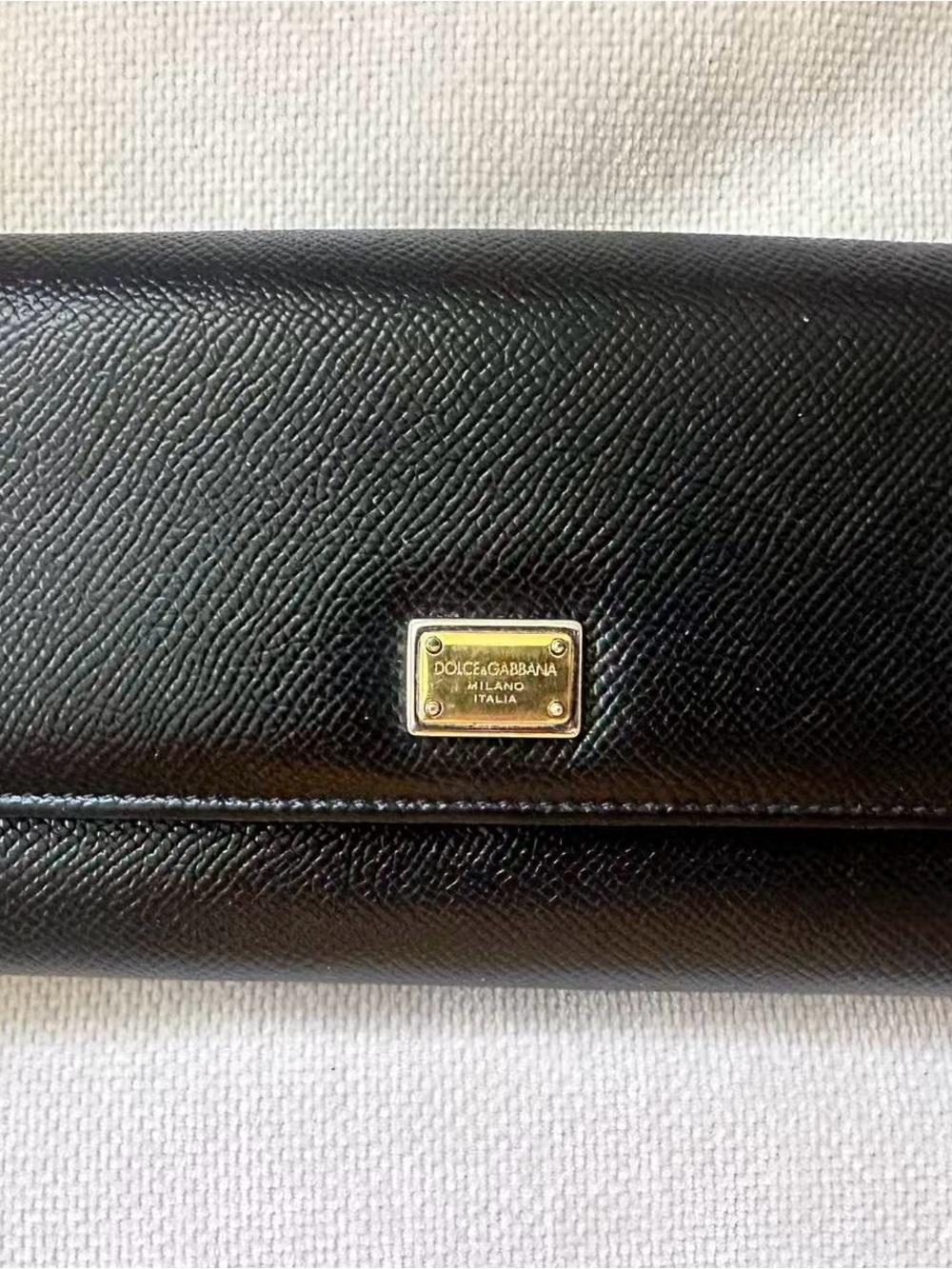 Dolce & Gabbana Black Leather Wallet with Gold Logo Plaque